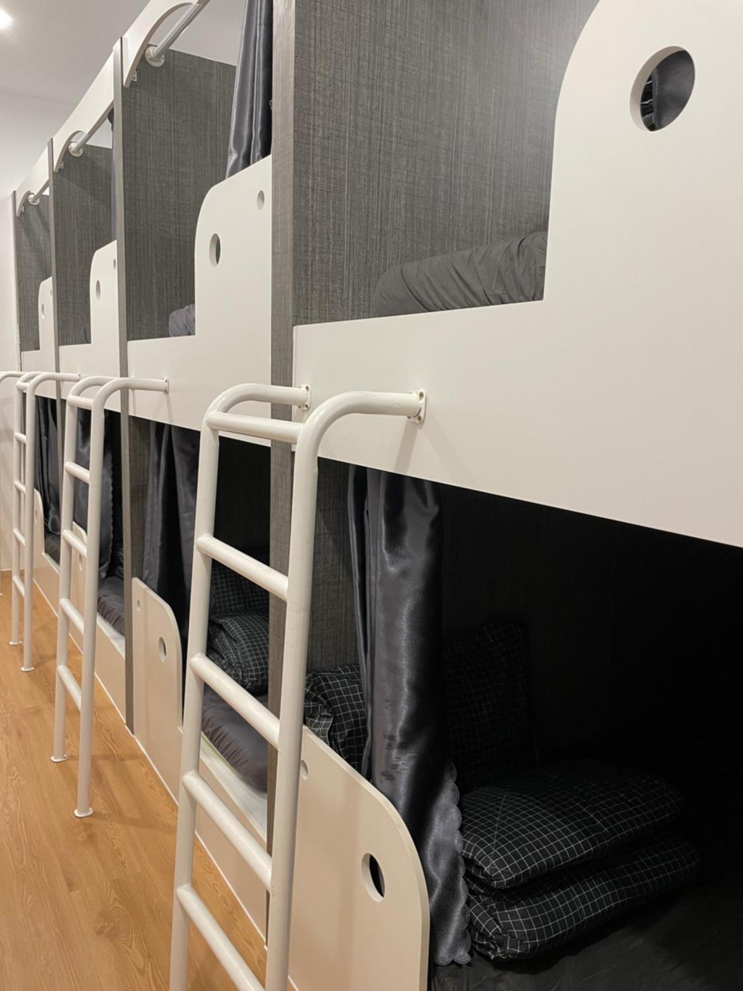 Alphabet Home Capsule Ho Chi Minh Zewnętrze zdjęcie